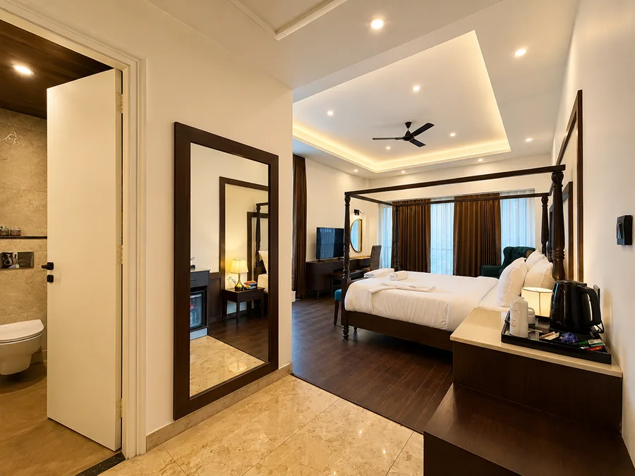 Honeymoon Suite — photo 7