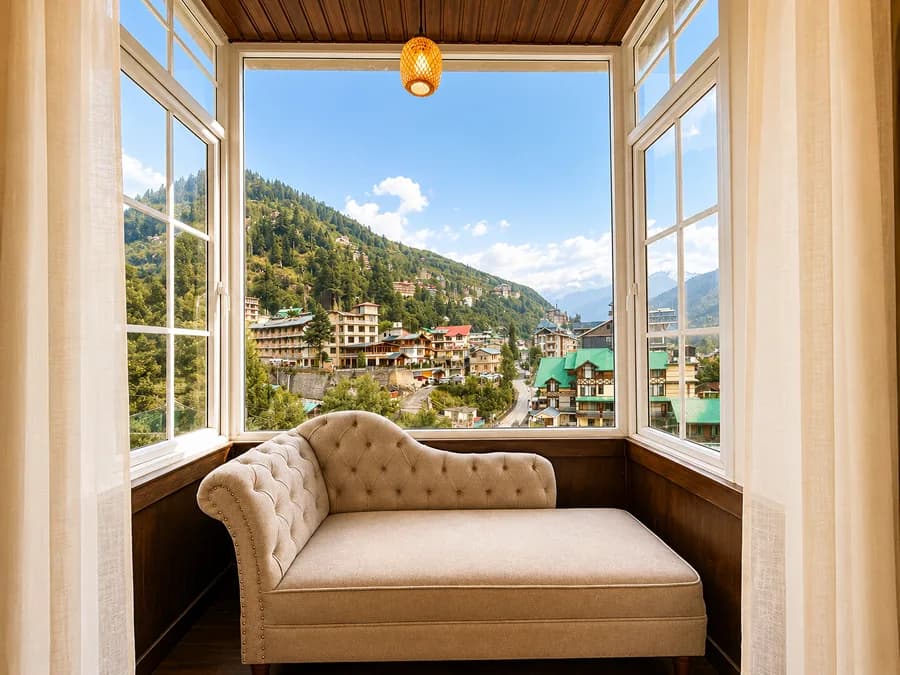 Honeymoon Suite — photo 2