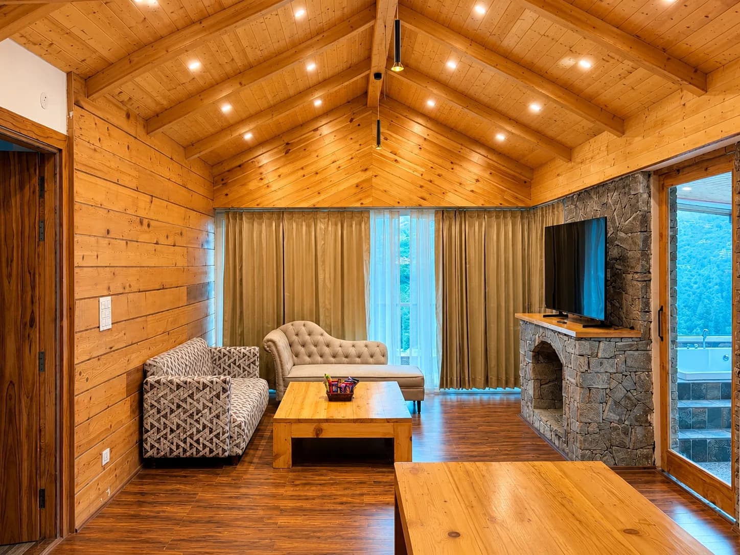 The Himalayan Chester Suite — photo 10