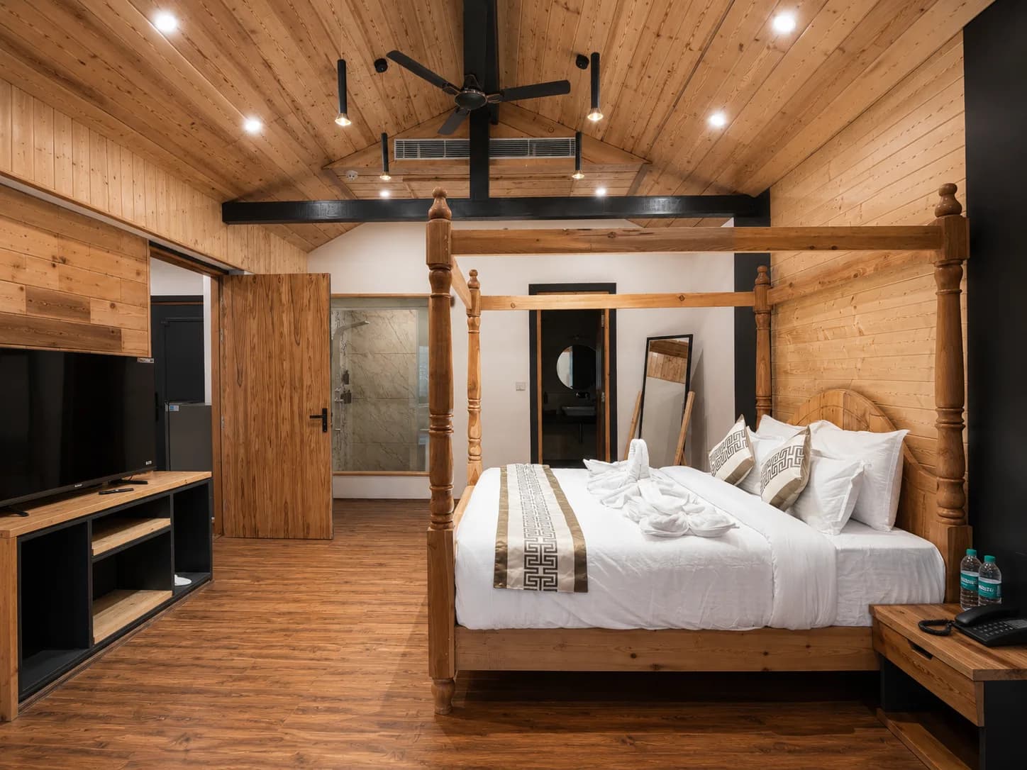 The Sanctuary Suite — photo 8